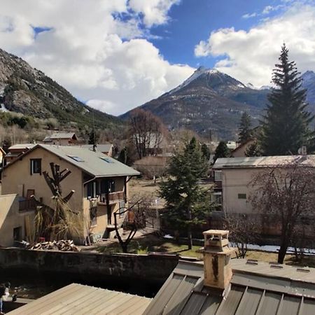 Maison Calme Independante Et Vue Sur Les Montagnes Briançon Zewnętrze zdjęcie